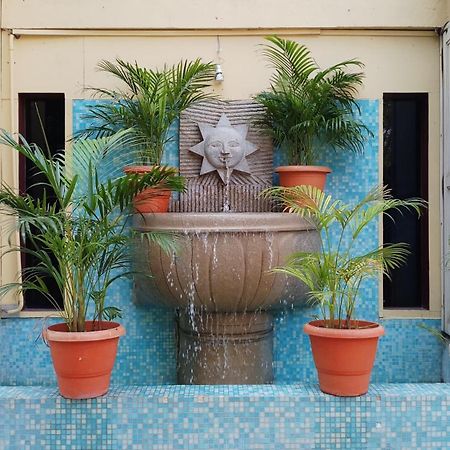 Meenakshi'S Sunshine Hotel Мадурай Екстериор снимка