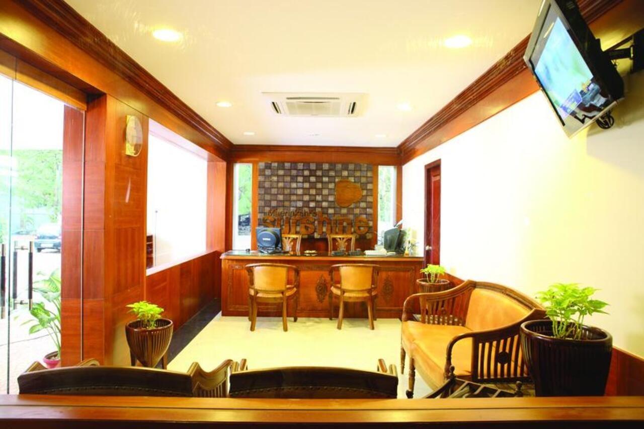 Meenakshi'S Sunshine Hotel Мадурай Екстериор снимка