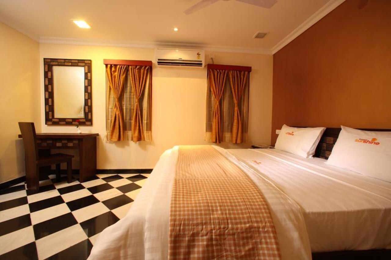 Meenakshi'S Sunshine Hotel Мадурай Екстериор снимка